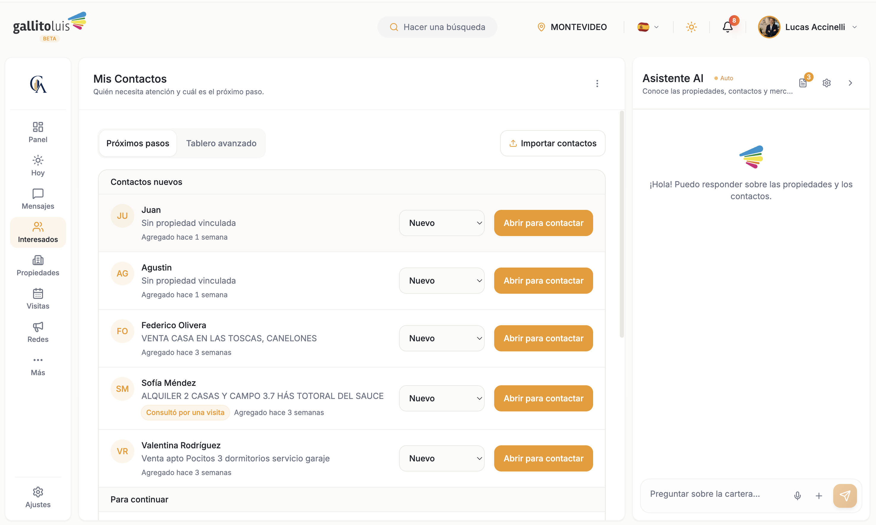 Lista de contactos con estado, prioridad y responsable